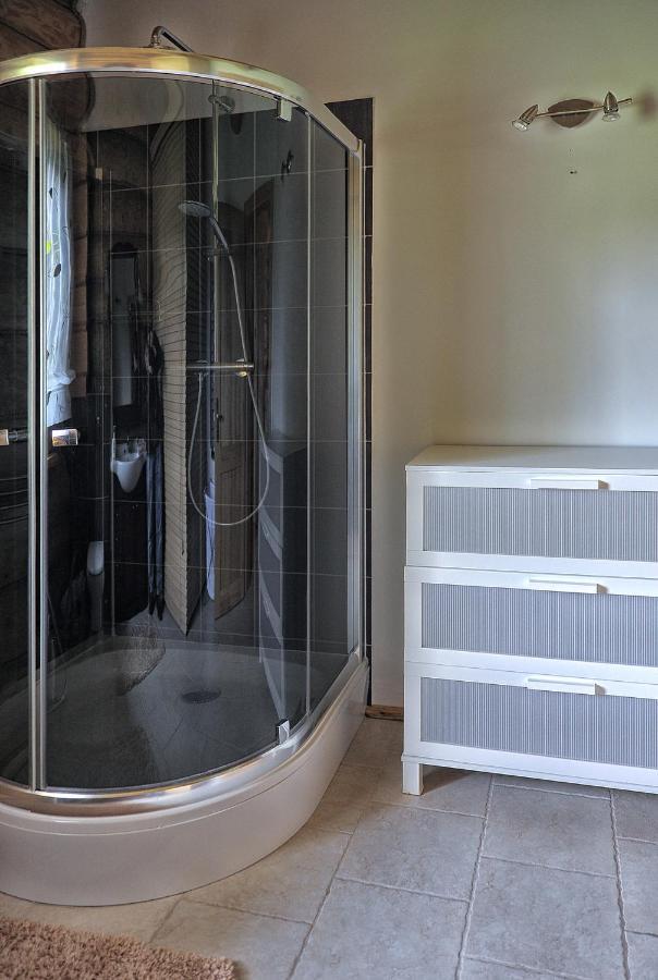 Dom Pod Sosnami Villa Gryzyna ภายนอก รูปภาพ