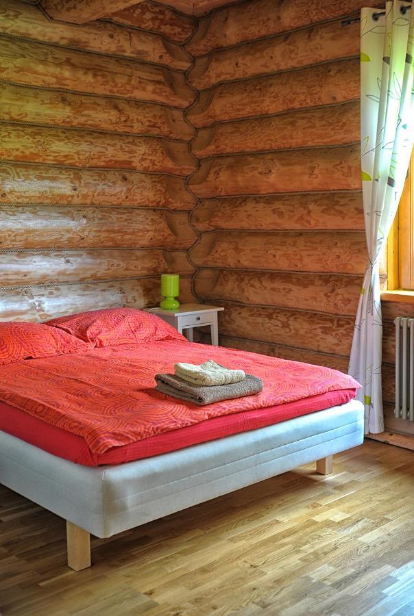 Dom Pod Sosnami Villa Gryzyna ภายนอก รูปภาพ