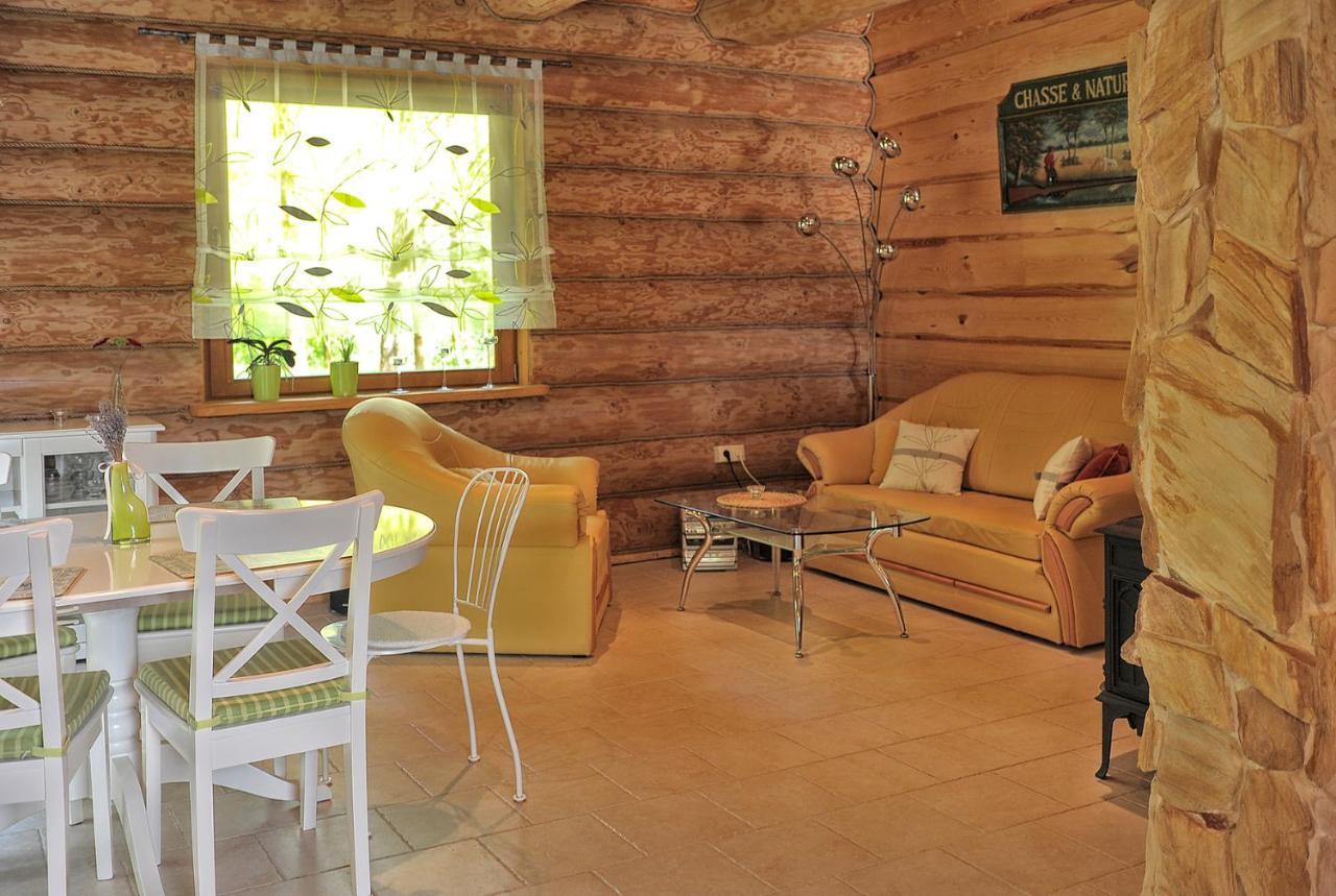 Dom Pod Sosnami Villa Gryzyna ภายนอก รูปภาพ