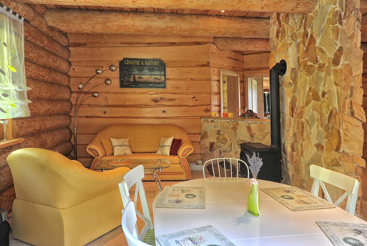 Dom Pod Sosnami Villa Gryzyna ภายนอก รูปภาพ