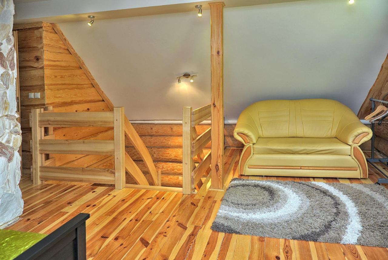Dom Pod Sosnami Villa Gryzyna ภายนอก รูปภาพ