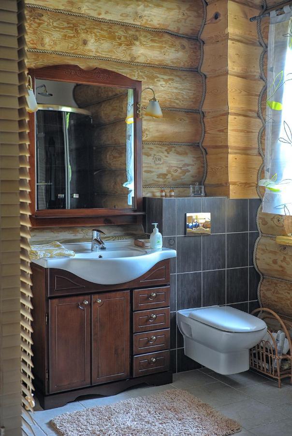 Dom Pod Sosnami Villa Gryzyna ภายนอก รูปภาพ